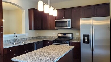 334 Timber Ridge Ct in Joliet, IL - Building Photo - Building Photo
