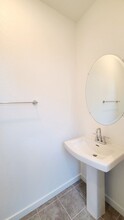 10005 Alpine Gold Wy in Sacramento, CA - Building Photo - Building Photo