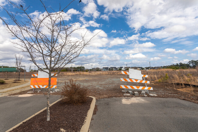 Shire Walk in Henrico, VA - Building Photo - Building Photo