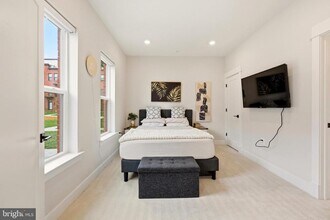 22810 Tawny Pne Sq in Brambleton, VA - Building Photo - Building Photo