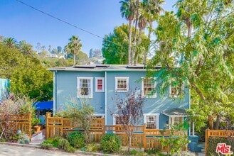 2154 Willetta Ave N in Los Angeles, CA - Building Photo - Building Photo