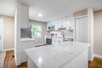 3671 Waterwheel Sq in Randallstown, MD - Building Photo - Building Photo
