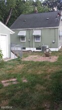 854 Highland Ave in Lincoln Park, MI - Building Photo - Building Photo