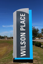 Wilson Place in Humble, TX - Foto de edificio - Building Photo