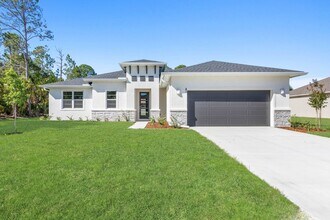 3334 Levee St in North Port, FL - Building Photo - Building Photo