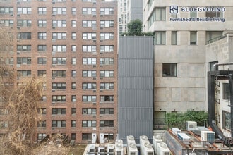 300 E 51st St in New York, NY - Building Photo - Building Photo