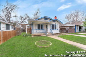 414 Barrett Pl in San Antonio, TX - Foto de edificio - Building Photo