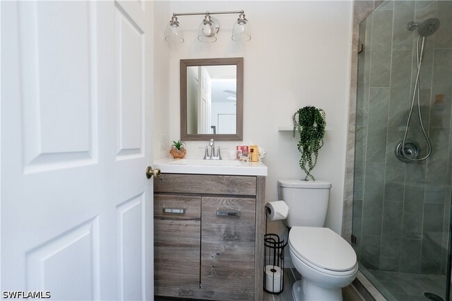 650 103rd Ave N in Naples, FL - Building Photo - Building Photo