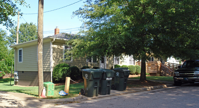 1812 Oakwood Ave in Raleigh, NC - Building Photo - Building Photo