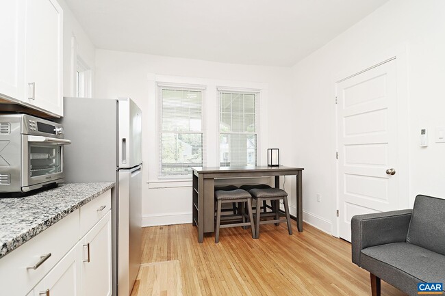 2309 Fontaine Ave Ext in Charlottesville, VA - Building Photo - Building Photo