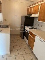 20 Prospect St in Manchester, CT - Building Photo