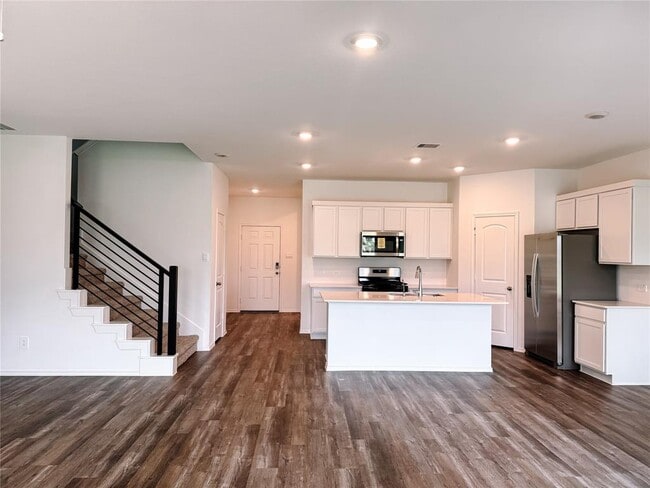 property at 27422 Oasis Rdg Dr