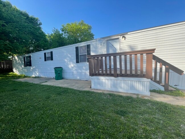 property at 5012 Shoreline Cir W