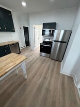 10-10 Oak St in Waterville, ME - Building Photo - Building Photo