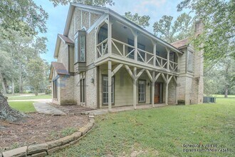 665 Ravensworth Dr in Conroe, TX - Building Photo - Building Photo