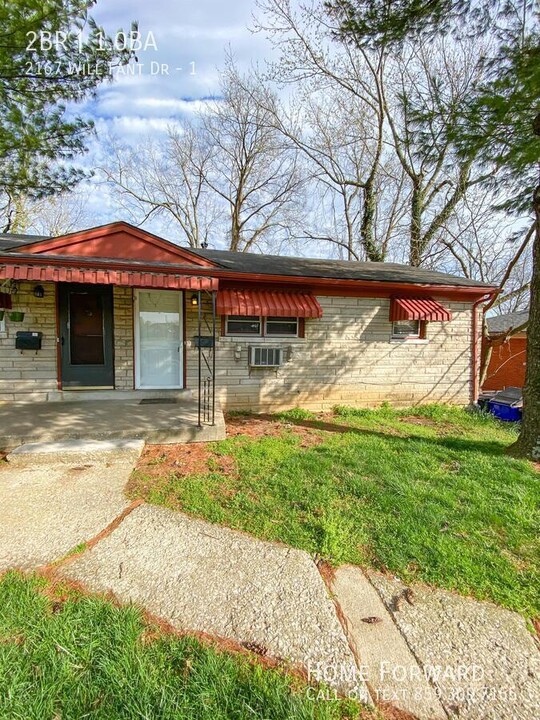 2167 Will Fant Dr in Lexington, KY - Building Photo