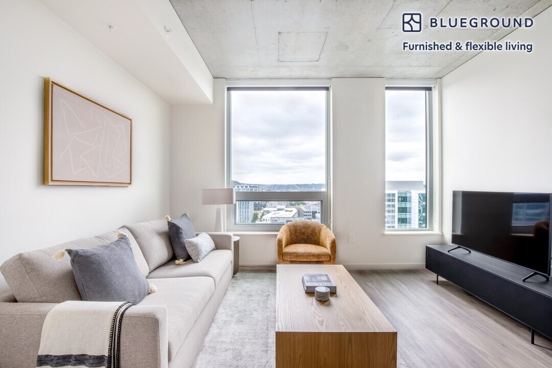 210 8th Ave N-Unit -FL15-ID484 in Seattle, WA - Foto de edificio