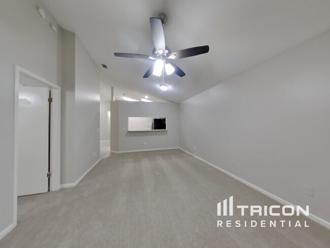 2600 Malibu Cir in Orange Park, FL - Building Photo - Building Photo