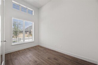 123 Plumbago Loop in Bastrop, TX - Building Photo - Building Photo