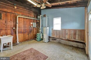 5737 Old U.S. 22 in Shartlesville, PA - Building Photo