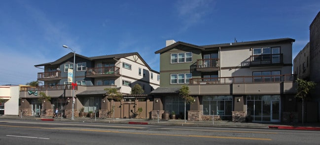 Mosaic Apartments