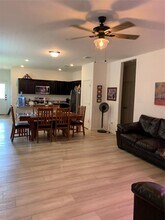 114 Woodpecker Run in Jarrell, TX - Building Photo - Building Photo