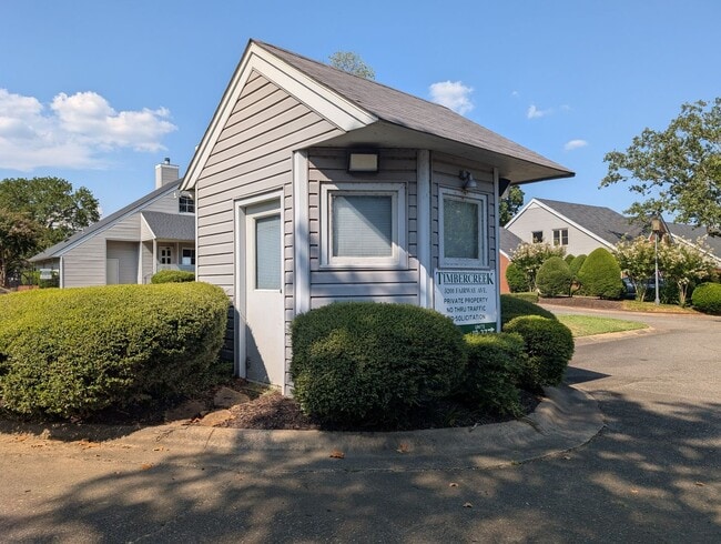 5201 Fairway Ave in North Little Rock, AR - Building Photo - Building Photo