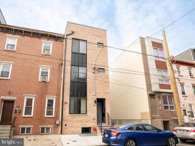 1740 N Marshall St in Philadelphia, PA - Building Photo - Building Photo
