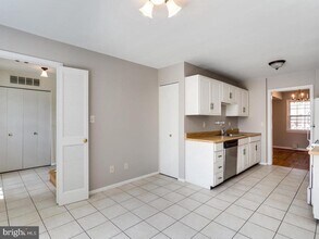 2302 Wheystone Ct in Vienna, VA - Building Photo - Building Photo