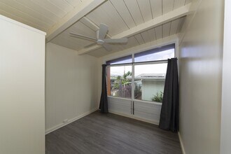 723 Hoomalimali St in Pearl City, HI - Building Photo - Building Photo