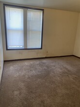 423 Walnut St, Unit 423 in Meadville, PA - Building Photo - Building Photo
