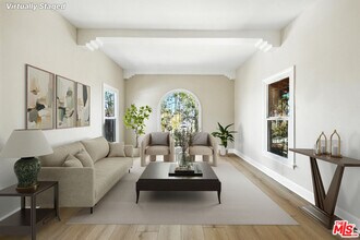 8853 S Halldale Ave in Los Angeles, CA - Building Photo - Building Photo