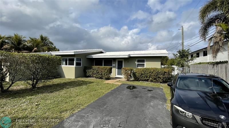 1733 NE 56th Ct in Fort Lauderdale, FL - Building Photo