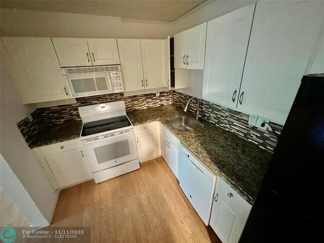 property at 760 SE 2nd Ave