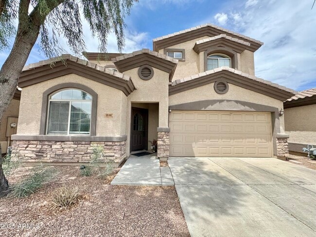 property at 1838 E Anderson Dr