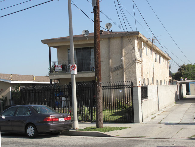 1545 Plaza Del Amo in Torrance, CA - Foto de edificio - Building Photo