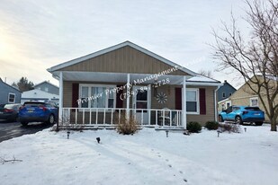 1176 March St in Sharon, PA - Building Photo