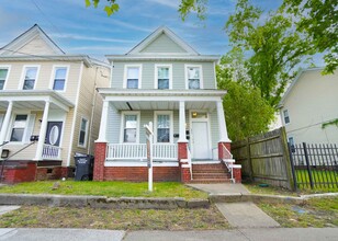 1911 High St in Portsmouth, VA - Foto de edificio - Building Photo