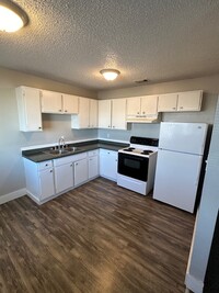 334 S Archdale Dr, Unit 3 in Pueblo West, CO - Building Photo - Building Photo