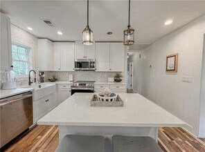 710 Evelyn Dr in Seneca, SC - Building Photo - Building Photo