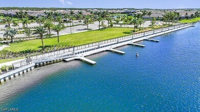 12290 Canal Grande Dr in Ft. Myers, FL - Building Photo - Building Photo