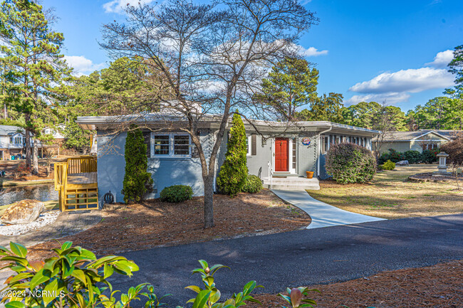 164 Pine Ridge Dr in Whispering Pines, NC - Building Photo - Building Photo