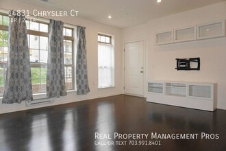 14831 Chrysler Ct in Dale City, VA - Building Photo - Building Photo