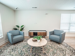 Dalehaven Estates in Evansville, IN - Building Photo - Building Photo