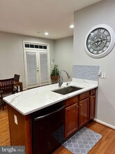 13619 Harvest Glen Way in Germantown, MD - Building Photo - Building Photo