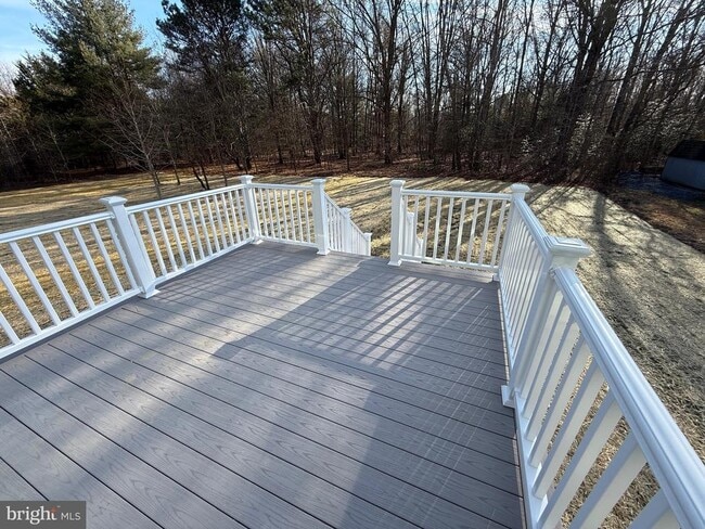 property at 116 Isabella Dr