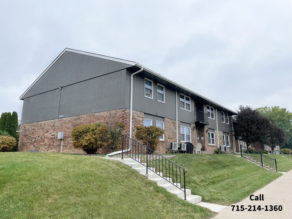 Eagle Rock Apartments in River Falls, WI - Building Photo