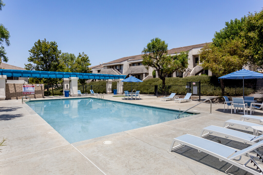 Vista Springs Apartments in Moreno Valley, CA - Foto de edificio