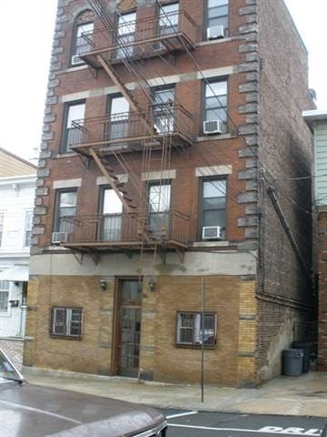 712 10th St in Union City, NJ - Foto de edificio