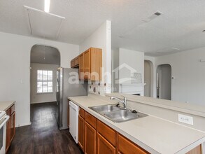 1100 Warrington Way in Forney, TX - Building Photo - Building Photo